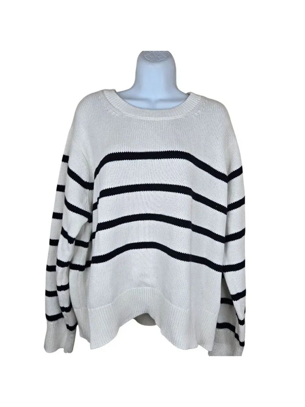 Gap Striped Cream Black Knit Sweater XXL New With Tags